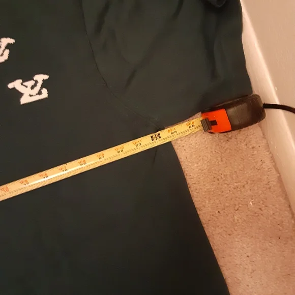 MEN'S LOUIS VUITTON SHORT SLEEVE MONOGRAM GRAPHIC SWEATER - Picture 9 of 11